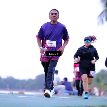 Runner Photo 8447202