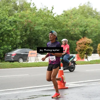 Runner Photo 8447272