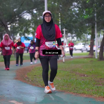 Runner Photo 8447281