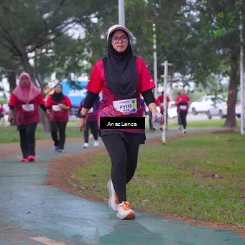 Runner Photo 8447283