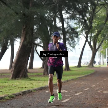 Runner Photo 8447304