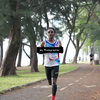 Runner Photo 8447313