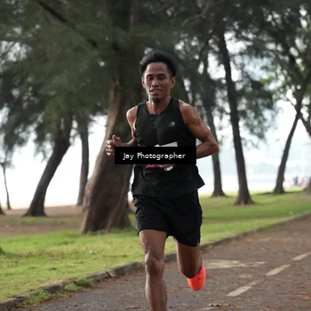 Runner Photo 8447324
