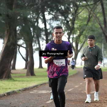 Runner Photo 8447376