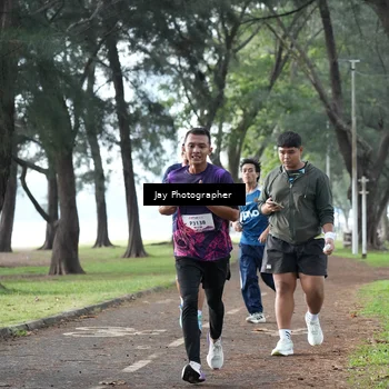 Runner Photo 8447385