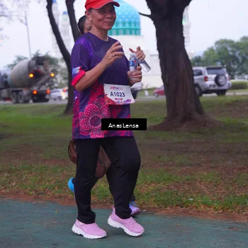 Runner Photo 8447564