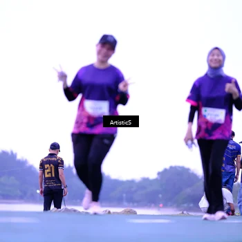 Runner Photo 8447573