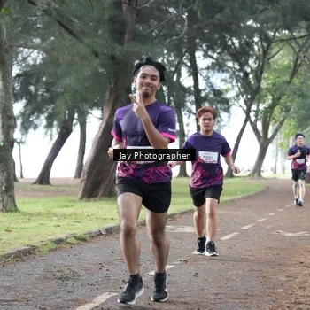 Runner Photo 8447665
