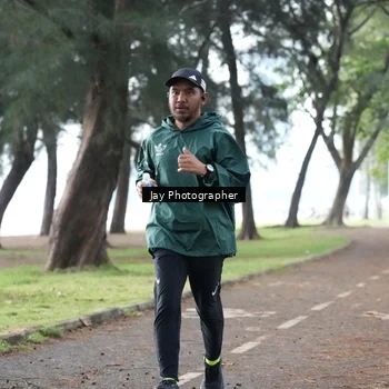 Runner Photo 8447739