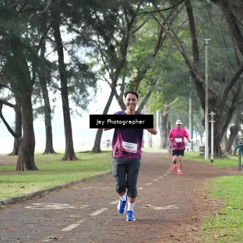Runner Photo 8447759