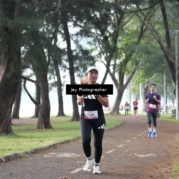 Runner Photo 8447770
