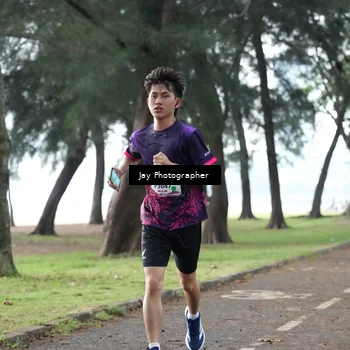 Runner Photo 8448008