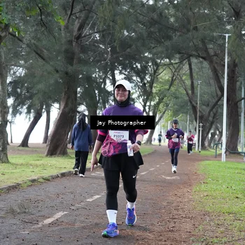 Runner Photo 8448051