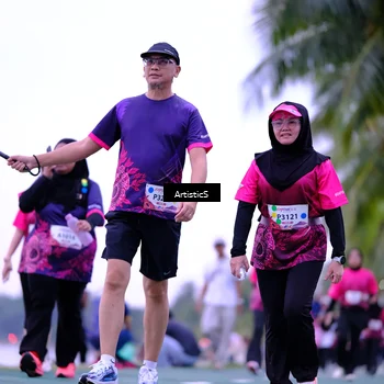 Runner Photo 8448059