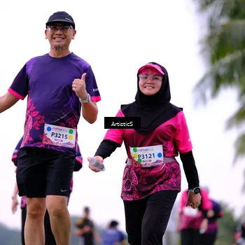 Runner Photo 8448065