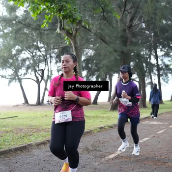 Runner Photo 8448070
