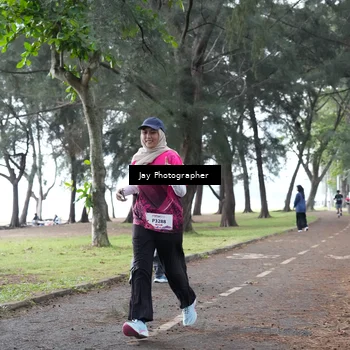 Runner Photo 8448115