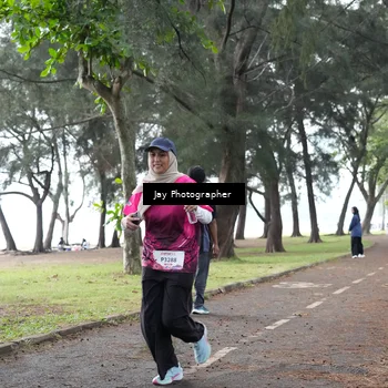 Runner Photo 8448121