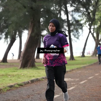 Runner Photo 8448195