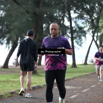 Runner Photo 8448223