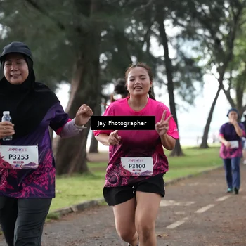 Runner Photo 8448313
