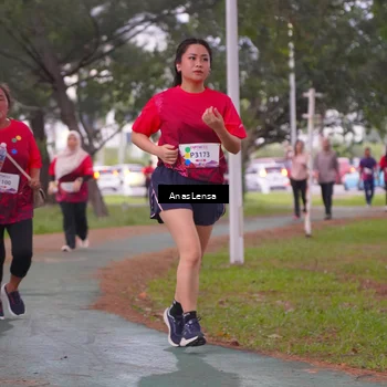 Runner Photo 8448323