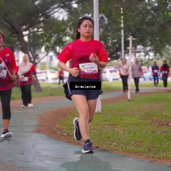 Runner Photo 8448325