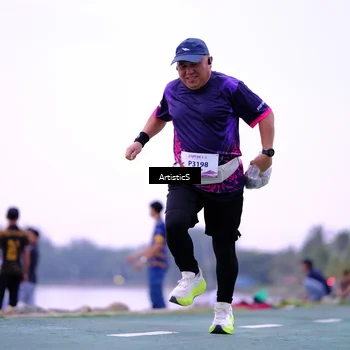 Runner Photo 8448360