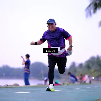 Runner Photo 8448361