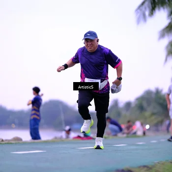 Runner Photo 8448363