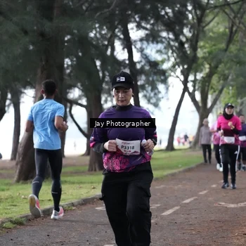 Runner Photo 8448718