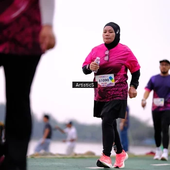 Runner Photo 8448720