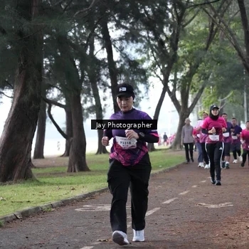 Runner Photo 8448723