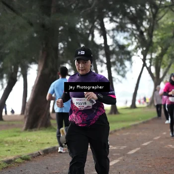 Runner Photo 8448732