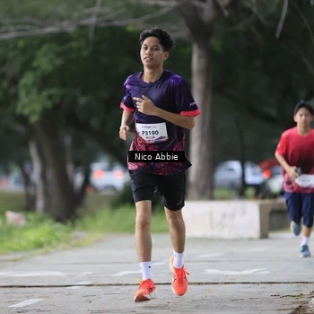 Runner Photo 8448842