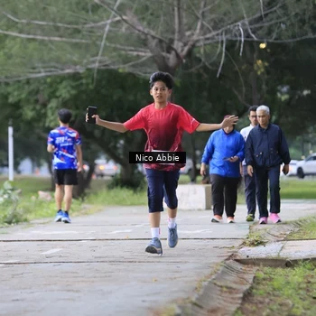 Runner Photo 8448872