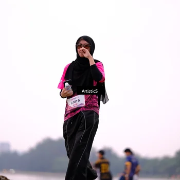 Runner Photo 8448882