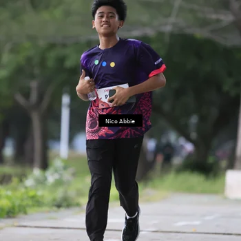 Runner Photo 8449005