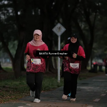 Runner Photo 8449045