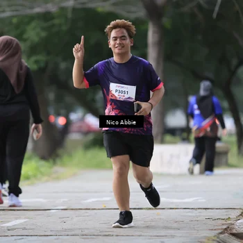 Runner Photo 8449258