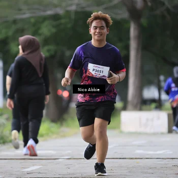 Runner Photo 8449269