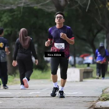Runner Photo 8449292