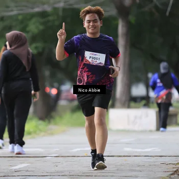 Runner Photo 8449326