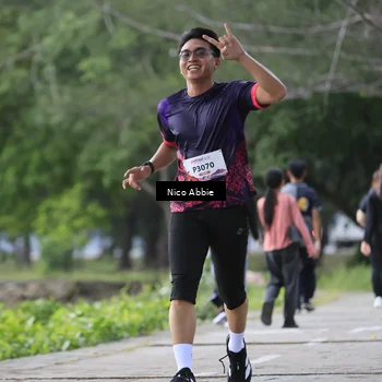 Runner Photo 8449332
