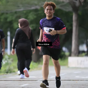 Runner Photo 8449343