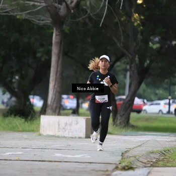 Runner Photo 8449347