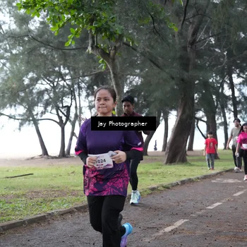 Runner Photo 8449351