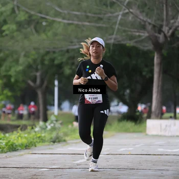 Runner Photo 8449376