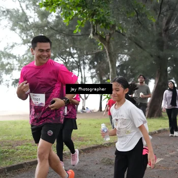 Runner Photo 8449380