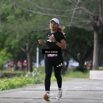 Runner Photo 8449381